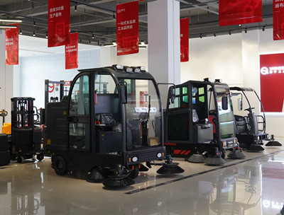 掃地車廠家 掃地車廠家